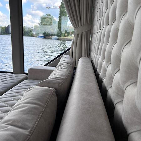 Nena Hausboot Hotel เบอร์ลิน ภายนอก รูปภาพ