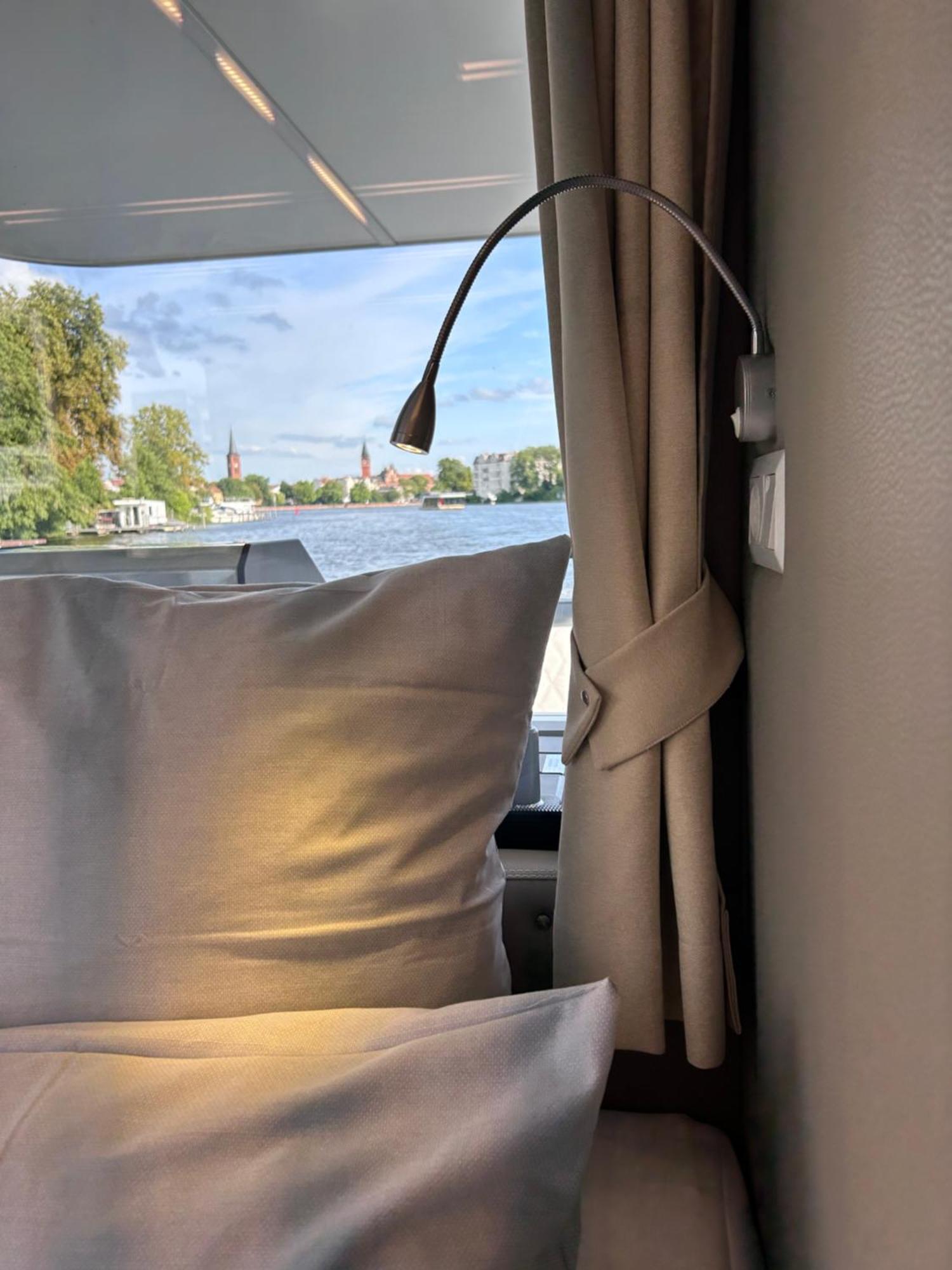 Nena Hausboot Hotel เบอร์ลิน ภายนอก รูปภาพ