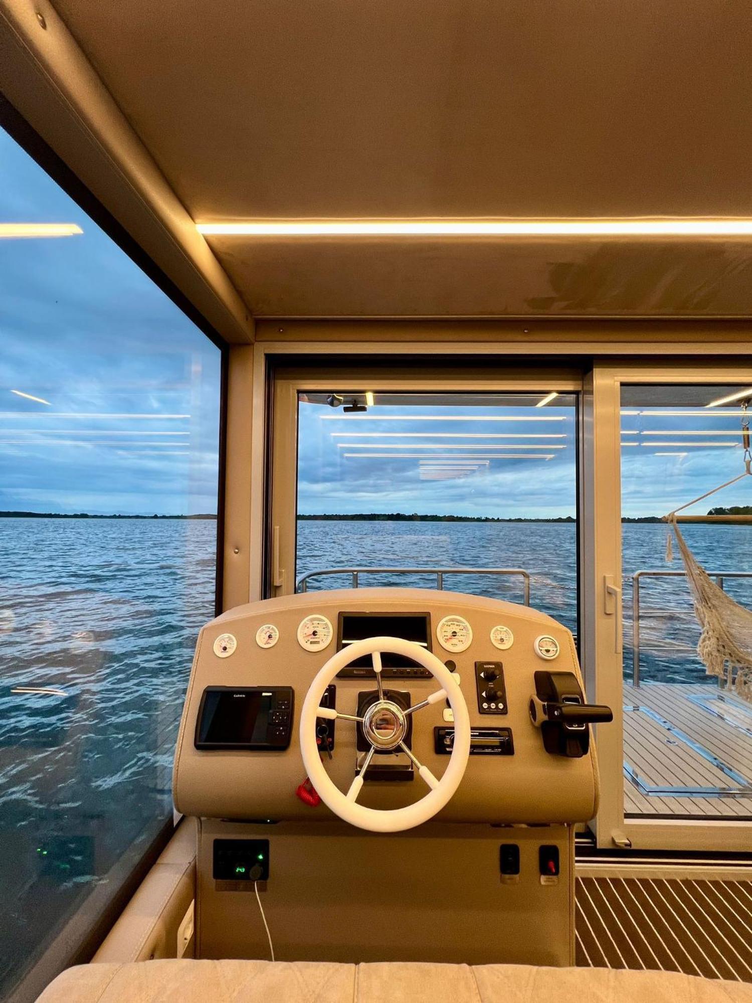 Nena Hausboot Hotel เบอร์ลิน ภายนอก รูปภาพ